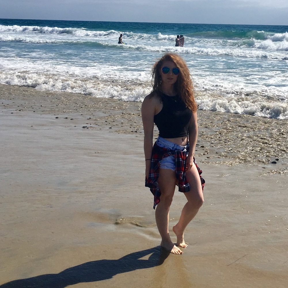 Meet your Posher, Sierra